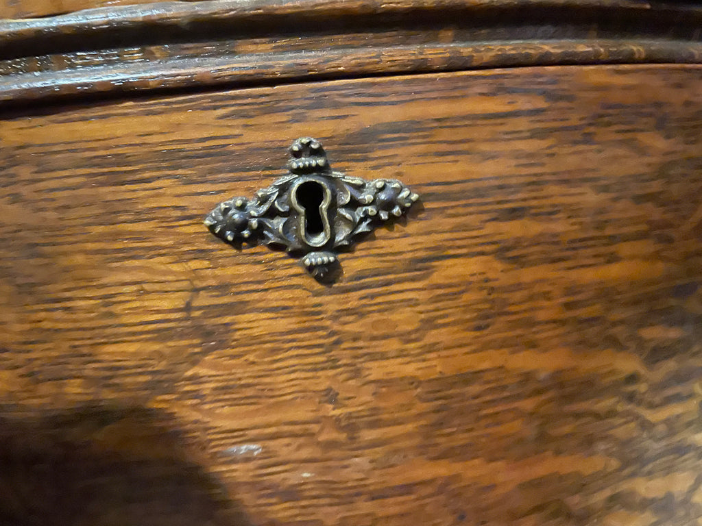 Antique Tiger Oak Dresser with Original Mirror