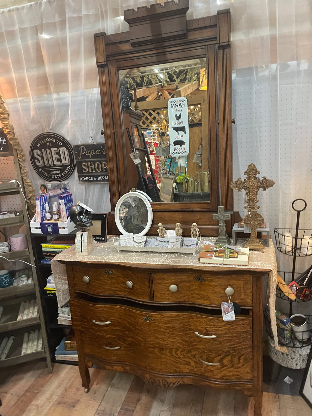 Antique Tiger Oak Dresser with Original Mirror
